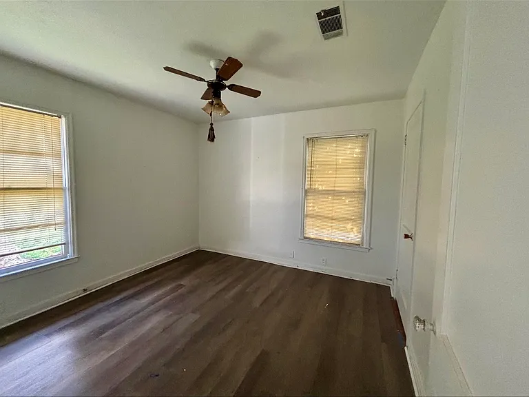 612 Winding Way St — Photo 7