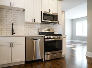 Pf-Arg, 2620 N Springfield Series, Chicago, IL 60647