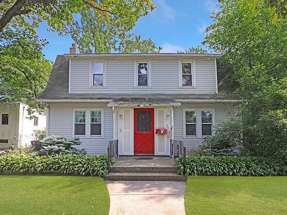 2nd image of 709 E Margaret St