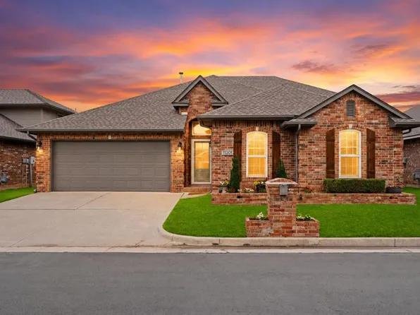 11201 Arbor Lake Dr, Oklahoma City, OK 73170