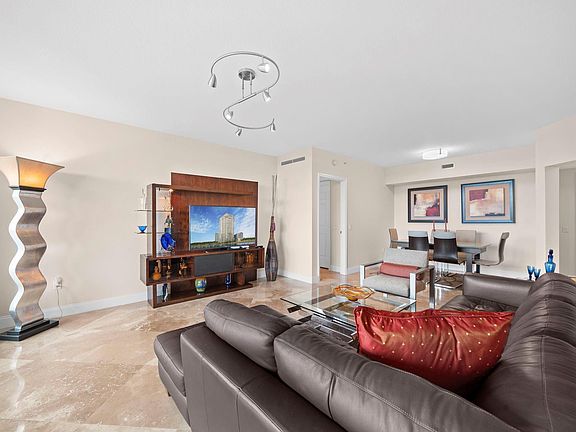 5th image of 411 N New River Drive #405