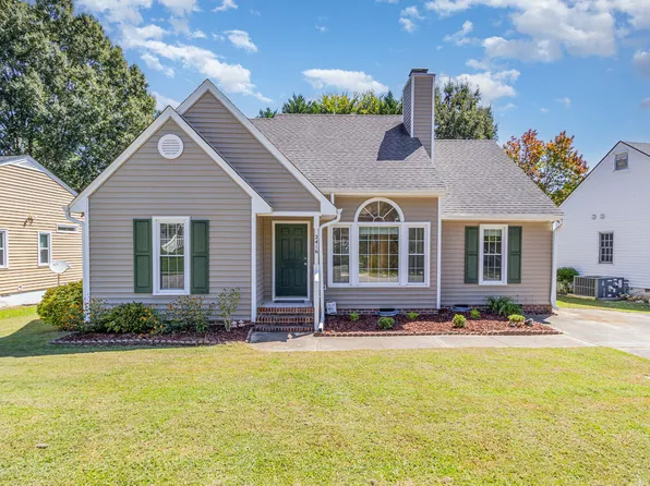 2416 Pepperfield Dr, Raleigh, NC 27604