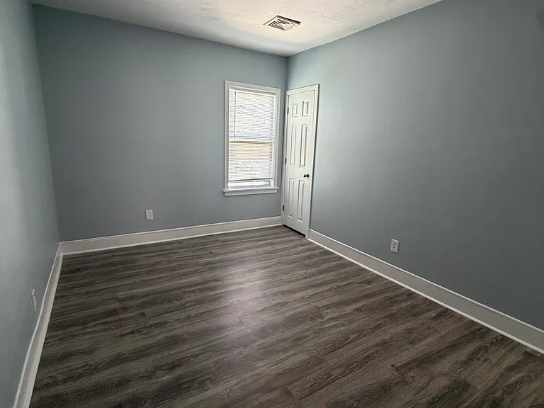74 Bouvier Ave #2 — Photo 6