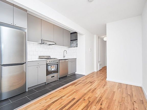 2nd image of 107 W 113th St #B3