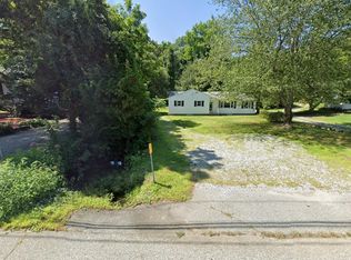 190 Saybrook Rd, Essex, CT 06426