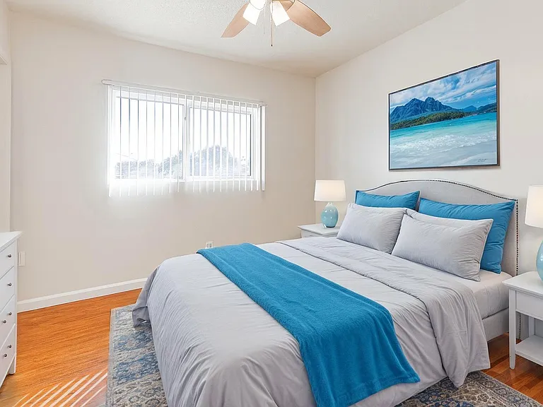 11740 Gurley Ave #1 — Photo 3