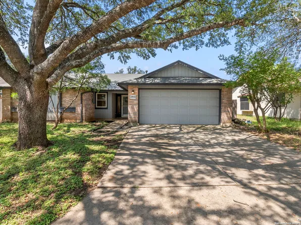 2866 Burning Rock, San Antonio, TX 78247