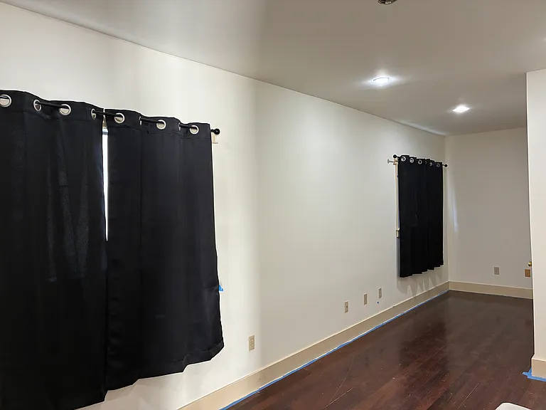 405 W C St — Photo 4