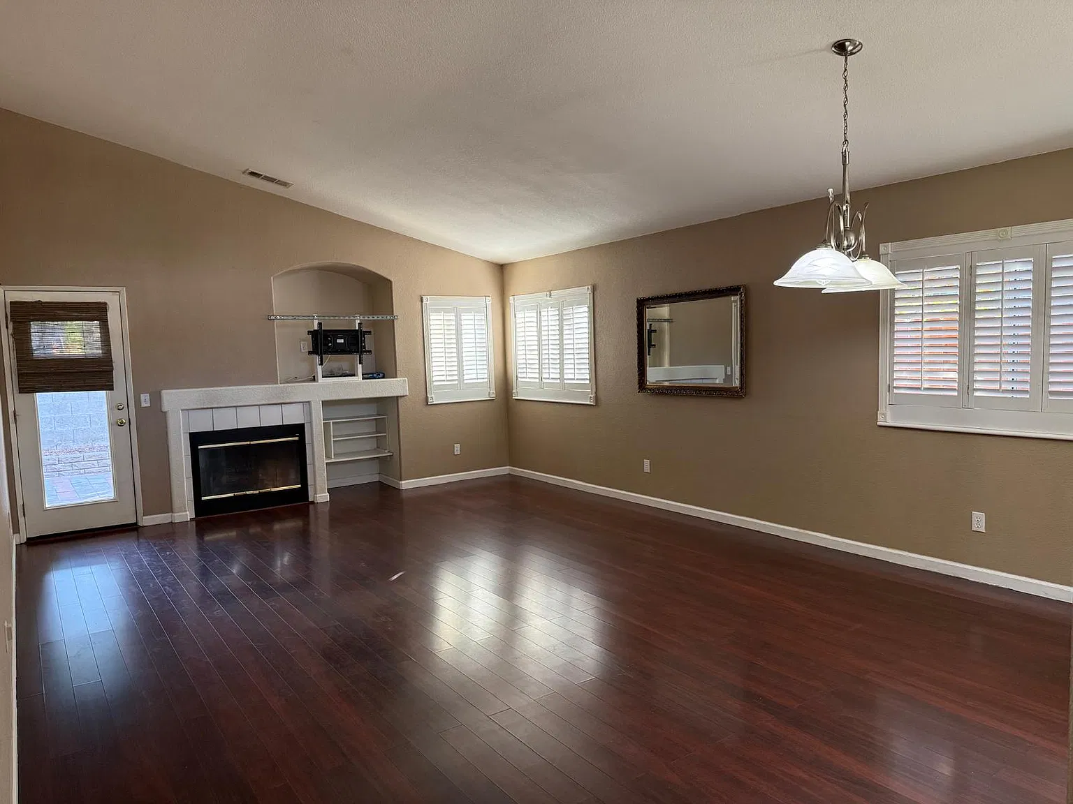 3469 Hepburn Cir — Photo 3
