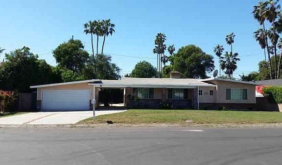 5th image of 15728 Gault St