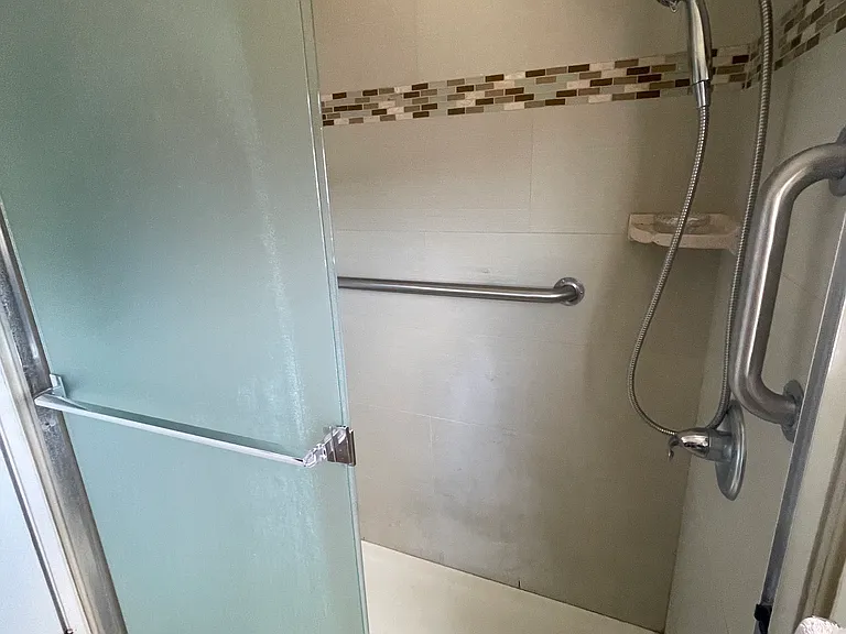 14173 Doolittle Dr — Photo 10