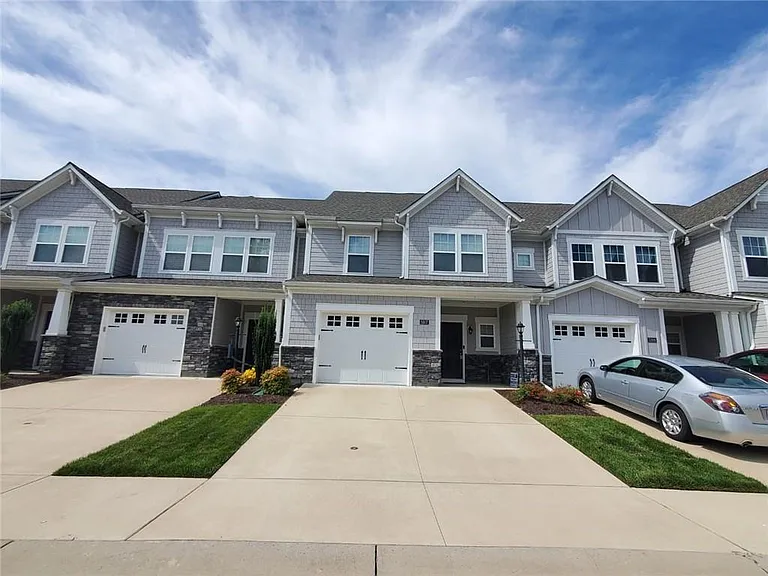 5307 Benmable Ct — Photo 2