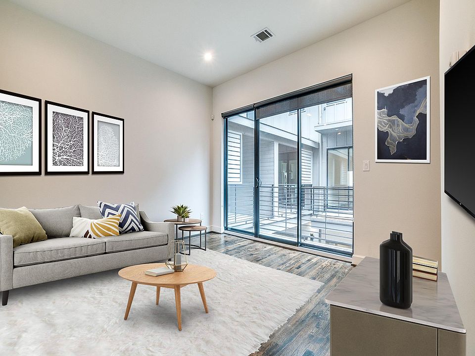 1st image of 2202 Moser Ave #203