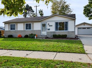 38321 Mason St, Livonia, MI 48154