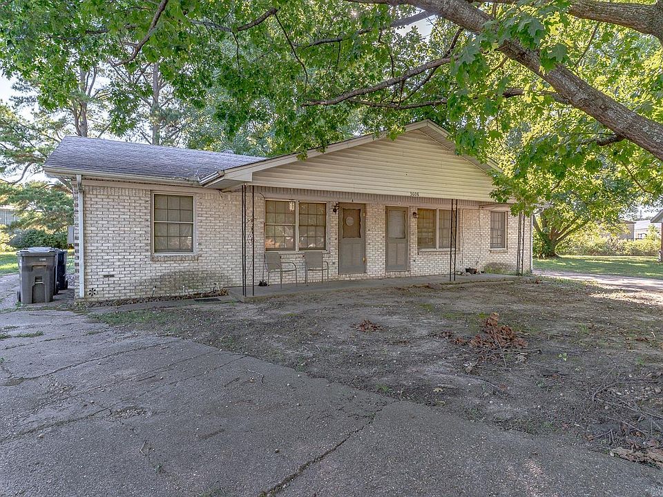 2nd image of 3608 Viking St