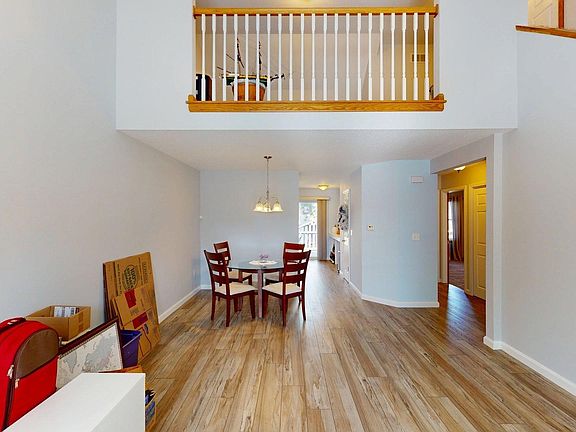 5th image of 3923 E Boardwalk Pl