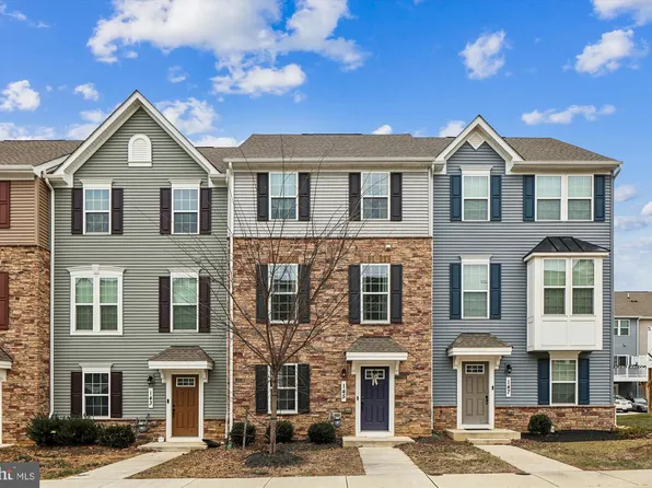 145 Seldovia Dr, Indian Head, MD 20640