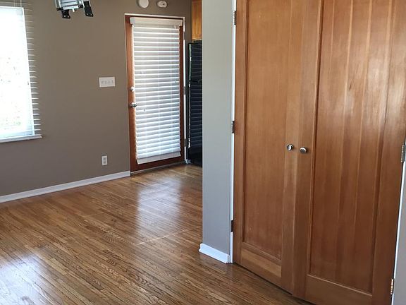 View of entrance (closet on right)