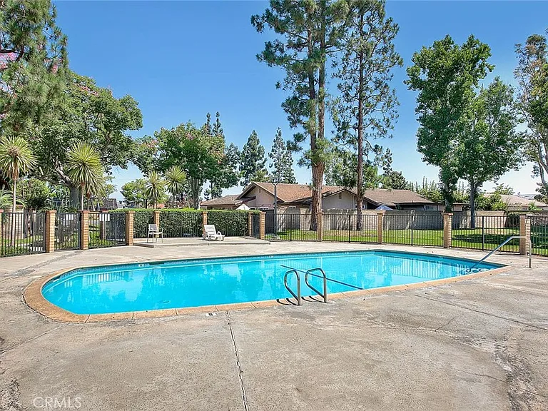 12112 Spencer Dr — Photo 48