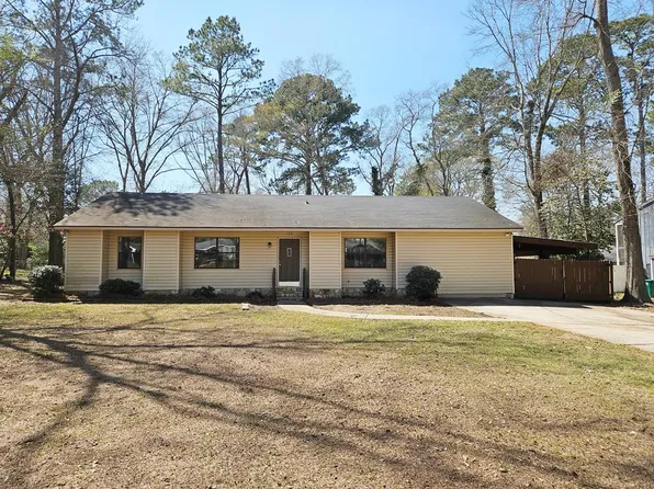 139 Tocaste Ln, Albany, GA 31707