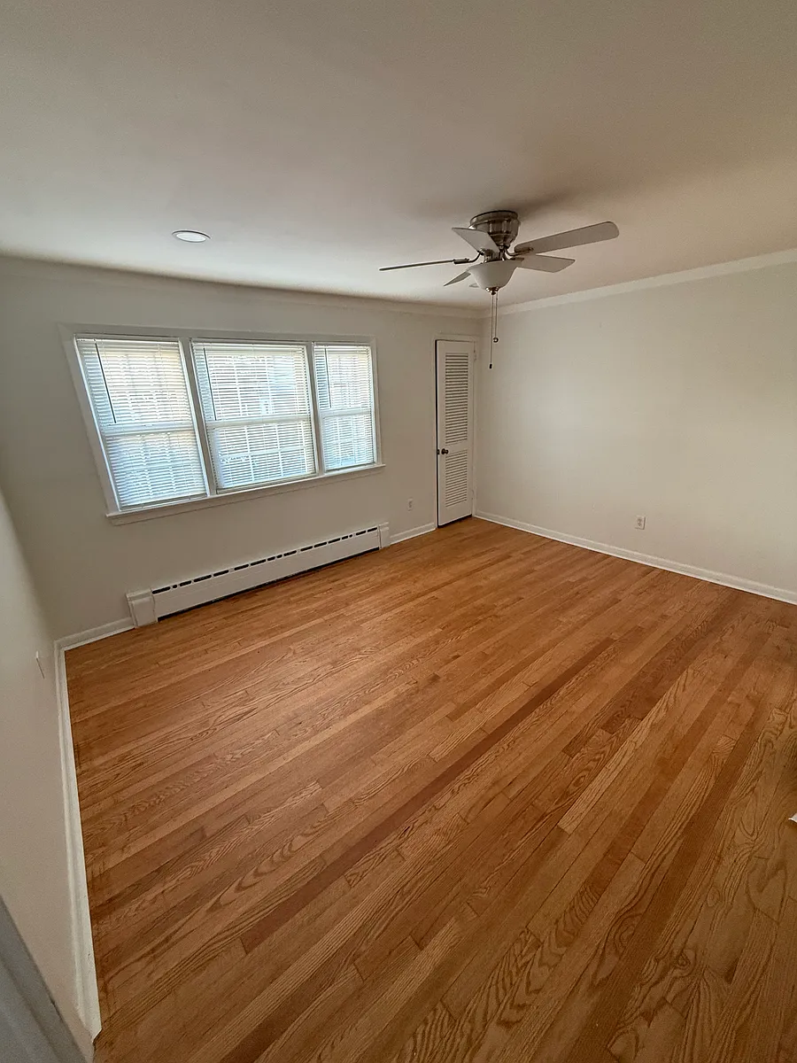 Building Photo - 162 Morgan Pl #A