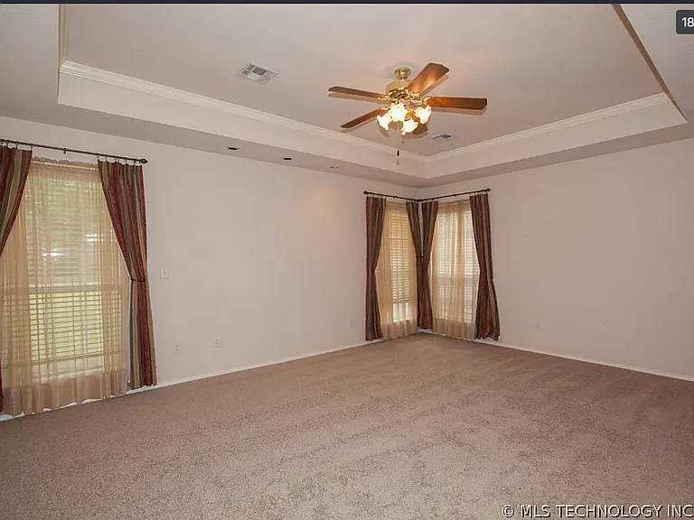 9134 E 77th St — Photo 15