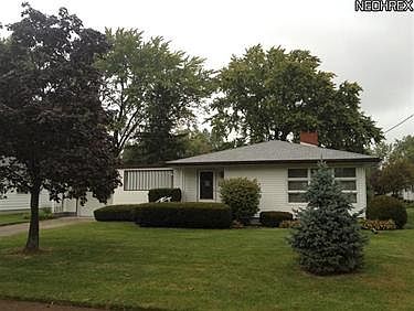 1st image of 1408 W 40th St