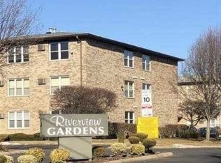 126 Riverview Ct #26, Secaucus, NJ 07094