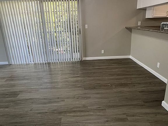 4th image of 750 Gaviota Ave APT 2