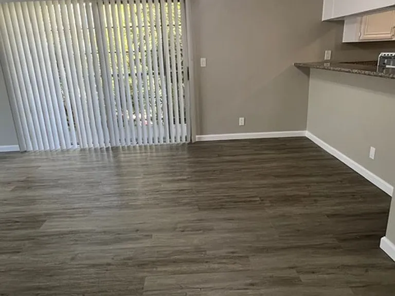 750 Gaviota Ave #2 — Photo 4