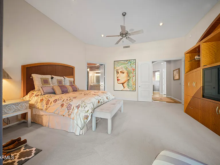 8350 E Via Del Sol Dr — Photo 21