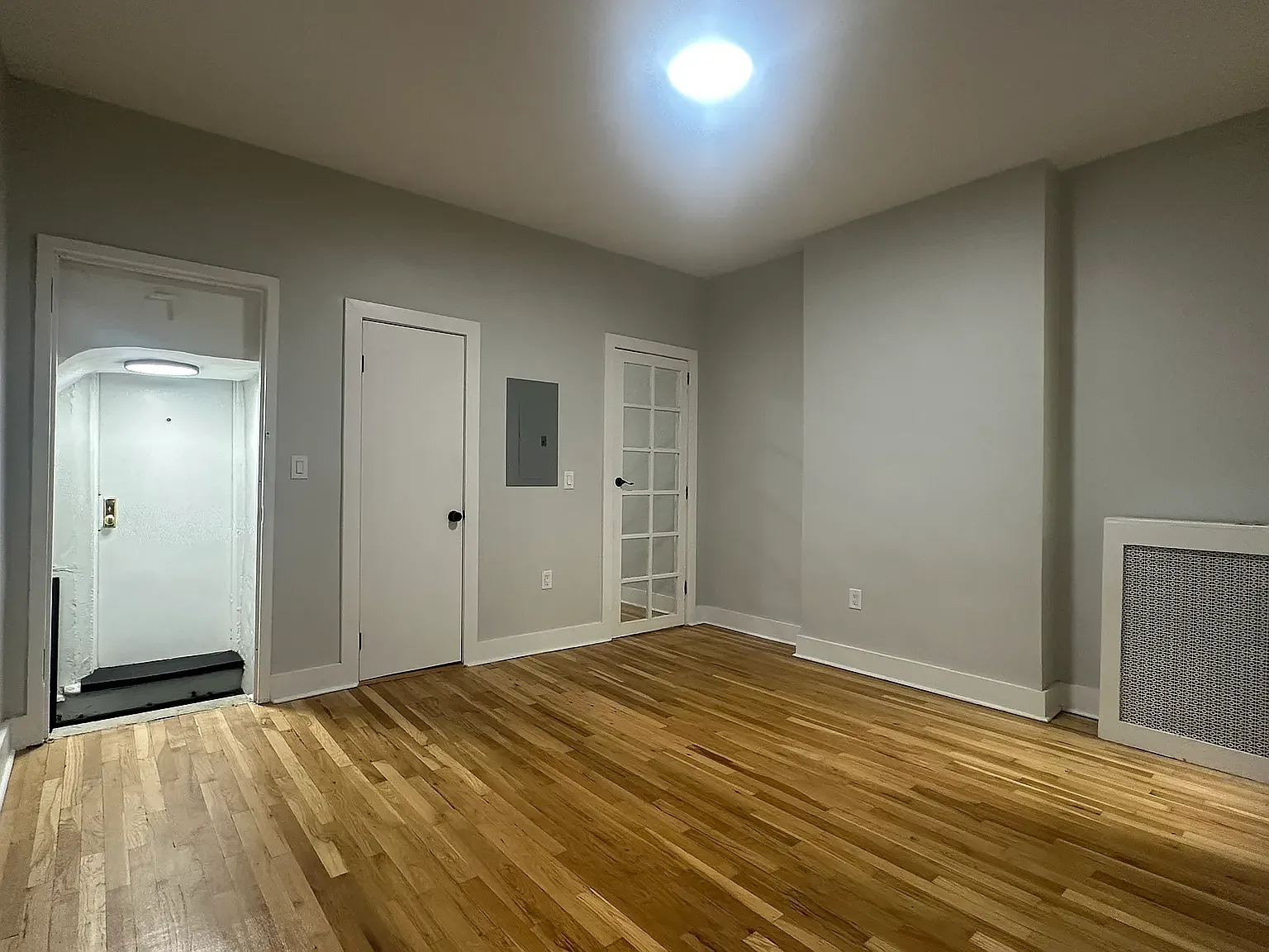 311 West 54th Street — Photo 2