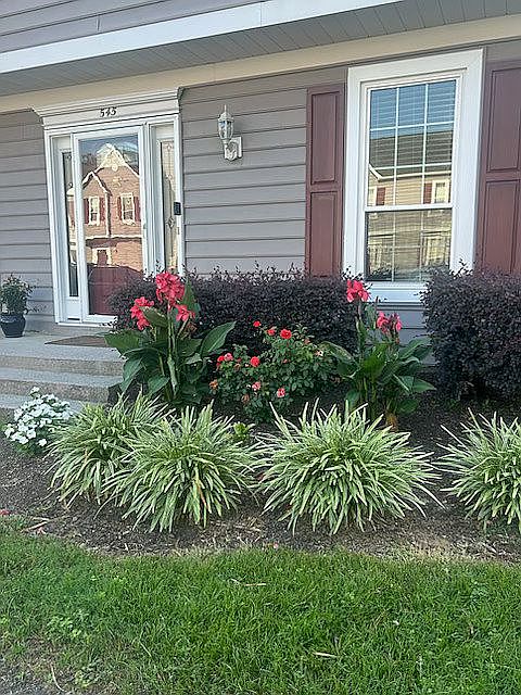 1st image of 545 Englehard Dr