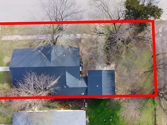 4th image of 800 N Okmulgee Ave