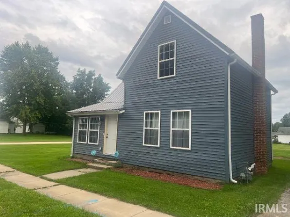 712 N Cavin St, Ligonier, IN 46767