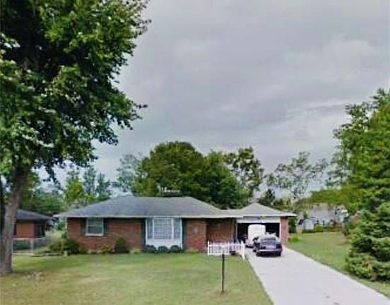 2nd image of 303 Grand Vista Dr
