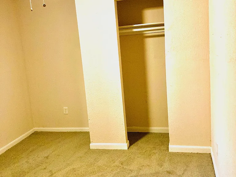 7339 Mountbatten Rd #B — Photo 7