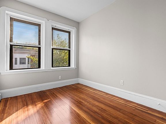 5th image of 32-34 Ditson St #6