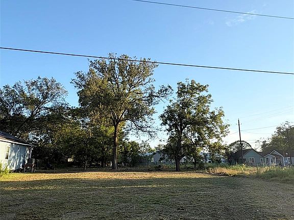 2nd image of 0 Dewees St