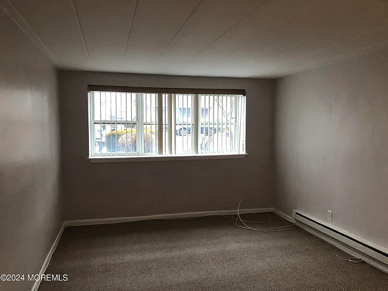 200 Ocean Park Ave #1C — Photo 26