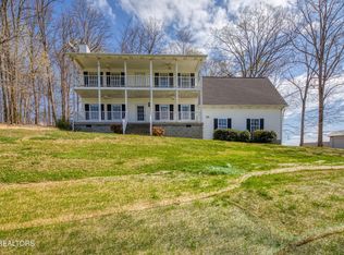 910 Ridge Circle Rd, Andersonville, TN 37705