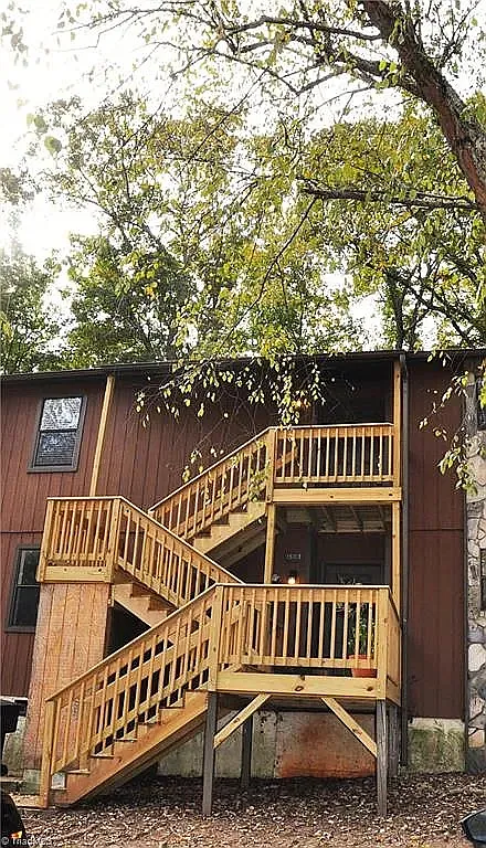 2 bed, 1184 sqft, $1,250 — Photo 2