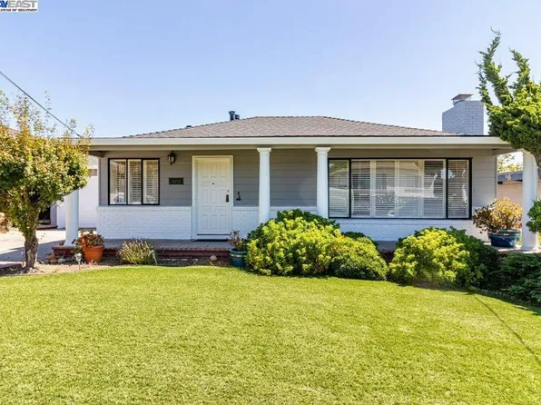 16750 Selby Dr, San Leandro, CA 94578