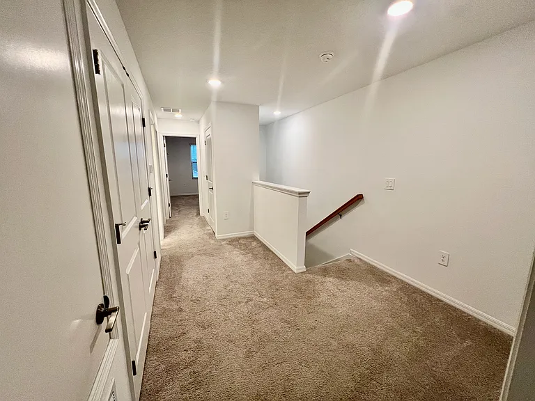 1287 Axel Graeson Ave — Photo 19