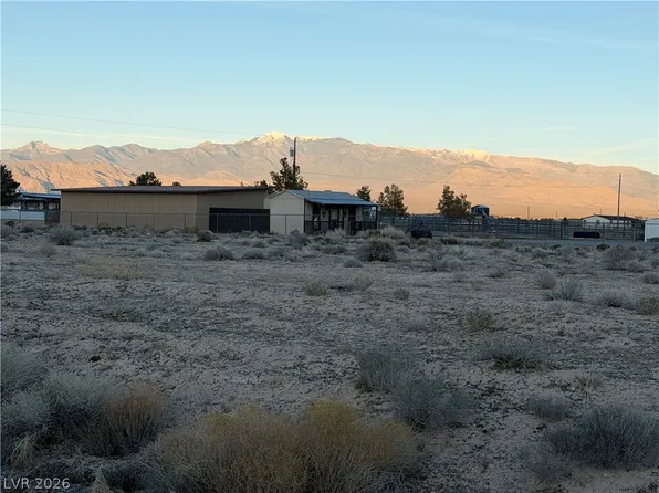 10391 S Vicki Ann Rd, Pahrump, NV 89048