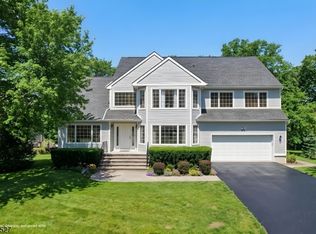 53 Ridge Dr, Montville, NJ 07045