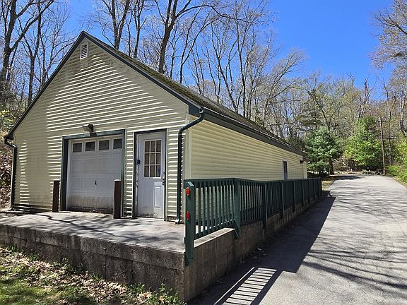 5th image of 59-65 Maple Street