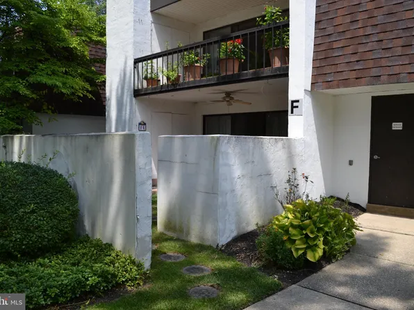 26 Dougherty Blvd APT F4, Glen Mills, PA 19342