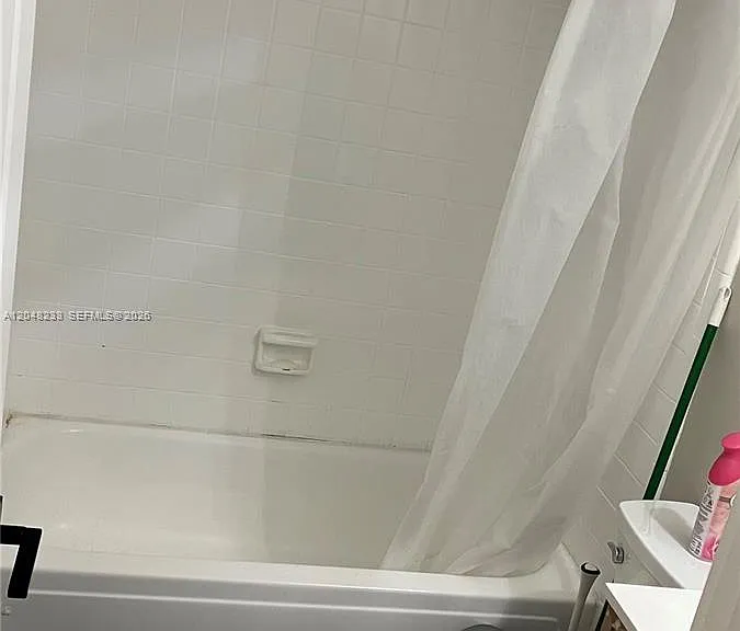 1530 SW 2nd St #307 — Photo 7