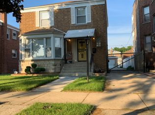 8237 S Essex Ave, Chicago, IL 60617